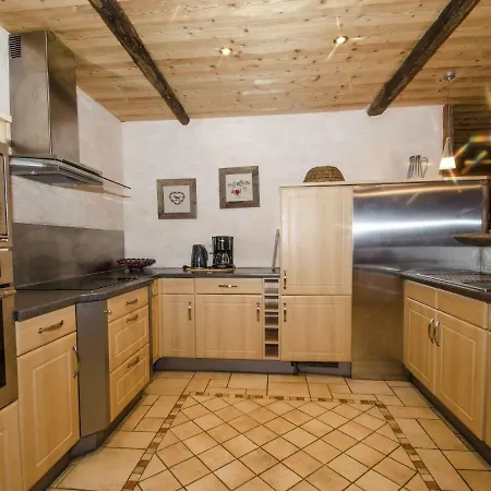 Appartamento Rustic In France With Balcony *